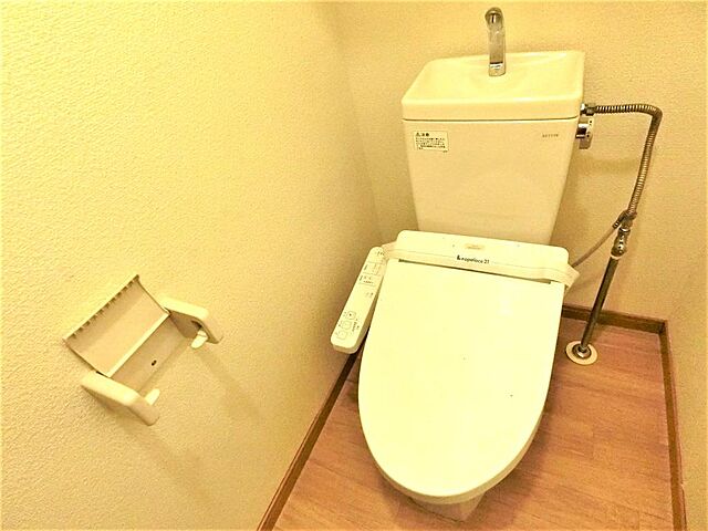 温水洗浄便座トイレです。