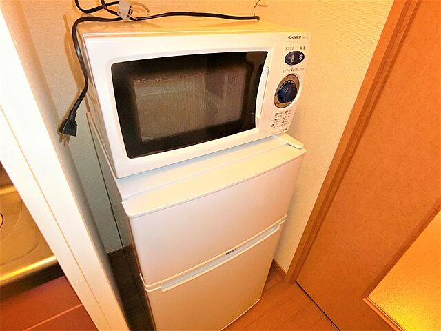 電子レンジ・冷蔵庫完備です。