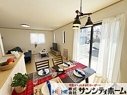 リビング/ダイニングの画像