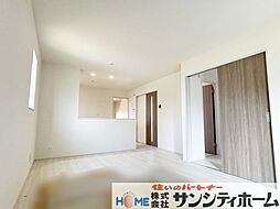 リビング/ダイニングの画像