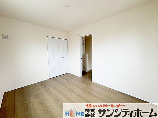 寝室を拡大表示