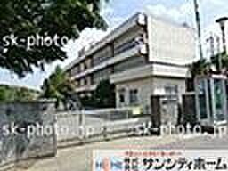 さいたま市立大宮西中学校 徒歩4分。 310m