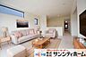 リビング/ダイニング：【東大宮】駅　徒歩23分　※家具は加工してあります