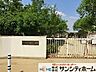 周辺：さいたま市立城北小学校 徒歩5分。 340m