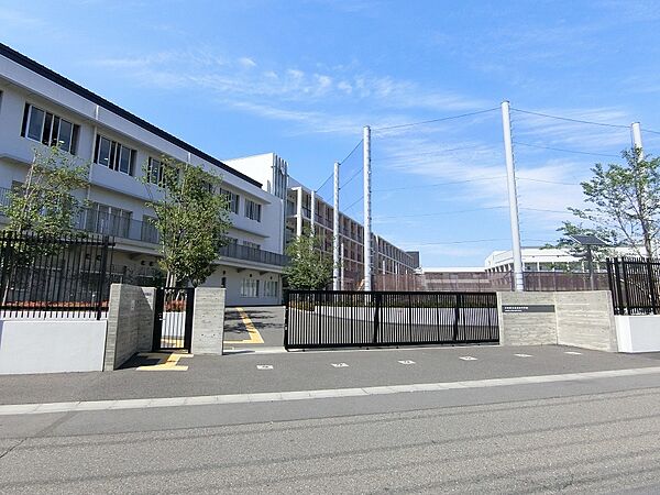 大田区立志茂田中学校　距離７５０ｍ