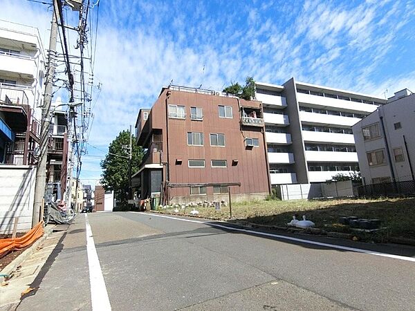 前面道路を含む現地：令和８年９月２２日撮影