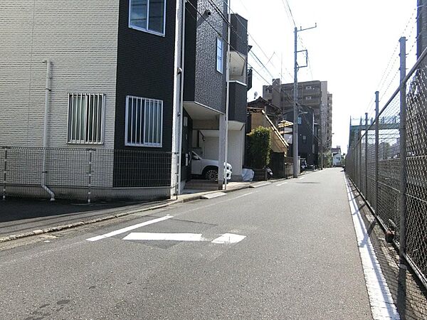 前面道路を含む現地：令和８年９月２４日撮影　