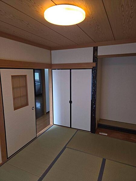 １階６帖和室