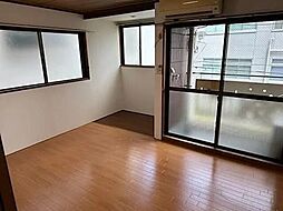 コーポマルイノ 302 3階1LDKのリビング/ダイニング