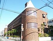 糀谷駅より徒歩5分 築35年8ヶ月 3階建の賃貸物件