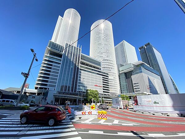 名古屋駅まで1025m　徒歩約13分