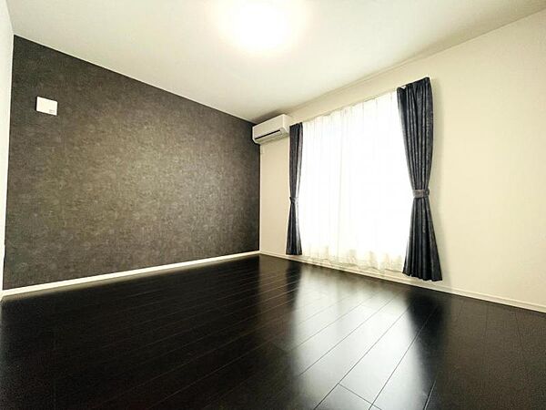 洋室は5部屋あるので、子ども部屋や趣味部屋など様々な使い方ができそう☆彡
