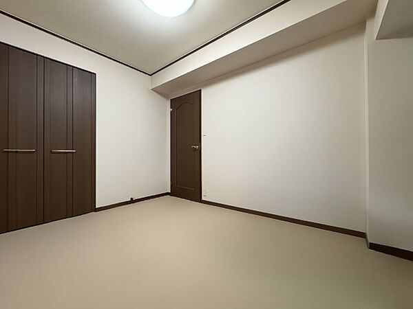 すべての居室に収納がついております！