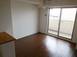 京阪本線 守口市駅 徒歩5分の賃貸マンション 8階1Kのリビング/ダイニング