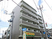 リヴァーシャロウ西三荘の賃貸物件