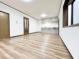 丸亀市飯山町東小川 戸建て