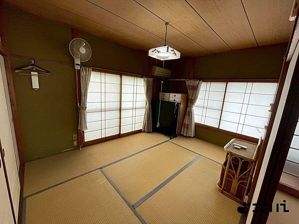 寝室