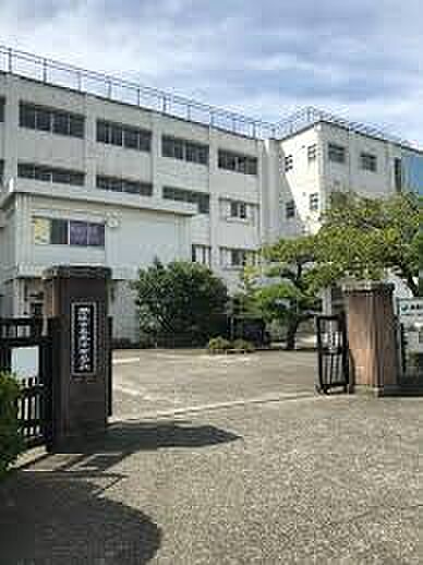 【中学校】平塚市立太洋中学校まで800ｍ