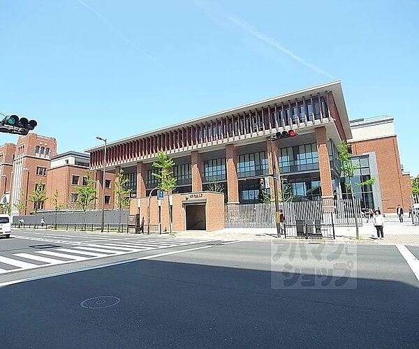 画像18:同志社大学（今出川）まで597m