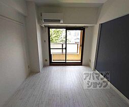 ＷＩＬＬ21−烏丸御池 302 3階1Kのリビング/ダイニング