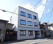 今出川駅より徒歩3分 1階 築42年4ヶ月の賃貸物件