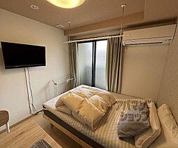 サンフェリシアン東福寺 302 3階ワンルームのリビング/ダイニング