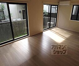 京福電気鉄道北野線 北野白梅町駅 徒歩5分の賃貸アパート 1階2LDKのリビング/ダイニング