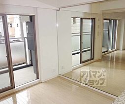 JR東海道・山陽本線 西大路駅 徒歩9分の賃貸マンション 2階2LDKのリビング/ダイニング