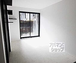 JR山陰本線 丹波口駅 徒歩9分の賃貸アパート 1階1LDKのリビング/ダイニング