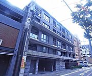 烏丸駅より徒歩4分 1階 築11年8ヶ月の賃貸物件