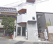 出町柳駅より徒歩4分 2階 築1年9ヶ月の賃貸物件