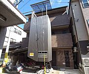 丹波口駅より徒歩3分 1階 築17年10ヶ月の賃貸物件