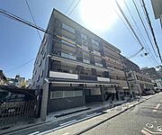 烏丸御池駅より徒歩5分 3階 築2年5ヶ月の賃貸物件