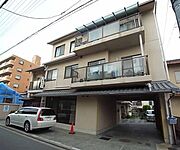 今出川駅より徒歩18分 3階 築27年10ヶ月の賃貸物件