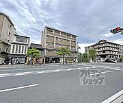 東山駅より徒歩2分 3階 築18年の賃貸物件