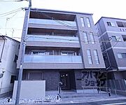 西院駅より徒歩5分 3階 築1年9ヶ月の賃貸物件