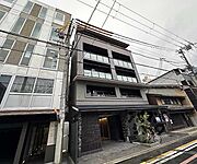烏丸駅より徒歩5分 4階 築2年6ヶ月の賃貸物件