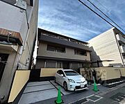 円町駅より徒歩17分 2階 築1年9ヶ月の賃貸物件