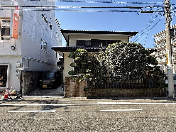 外観：327002988073