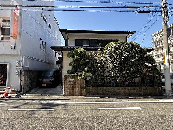 外観：327002789795