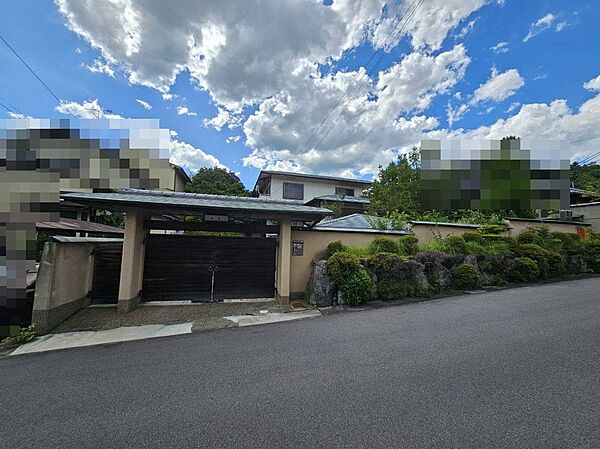 外観：326000198419