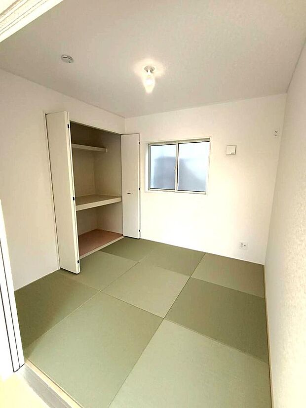 心安らぐ畳のお部屋で、ゆったりくつろげます。