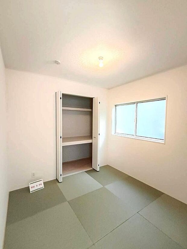 心安らぐ畳のお部屋で、ゆったりくつろげます。