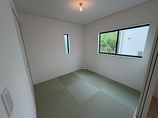 心安らぐ畳のお部屋で、ゆったりくつろげます。