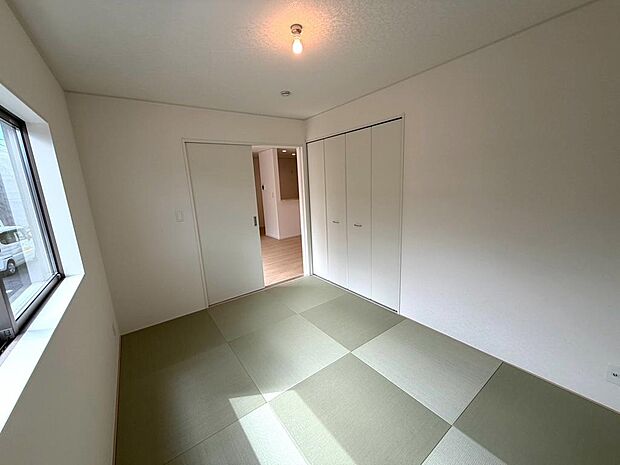 心安らぐ畳のお部屋で、ゆったりくつろげます。
