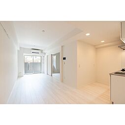 ジニア新宿中落合 107 地下1階1LDKのリビング/ダイニング