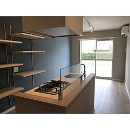 フェリース村松 0102 1階1LDKのリビング/ダイニング