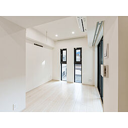 グランカーサ綾瀬 205 2階1Kのリビング/ダイニング