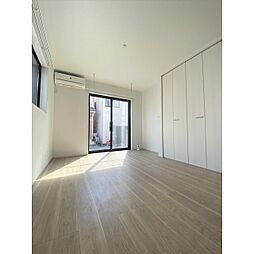 コモド本木 101 1階1Kのリビング/ダイニング