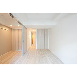 レフィールオーブ代々木 1102 11階1LDKのリビング/ダイニング